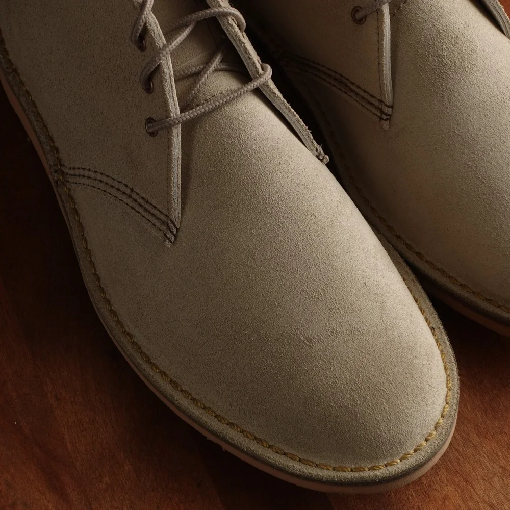 Red Wing Chukka Boots Mens SZ 10.5D Beige Weekender Mohave Suede Ankle 2nds NWOB